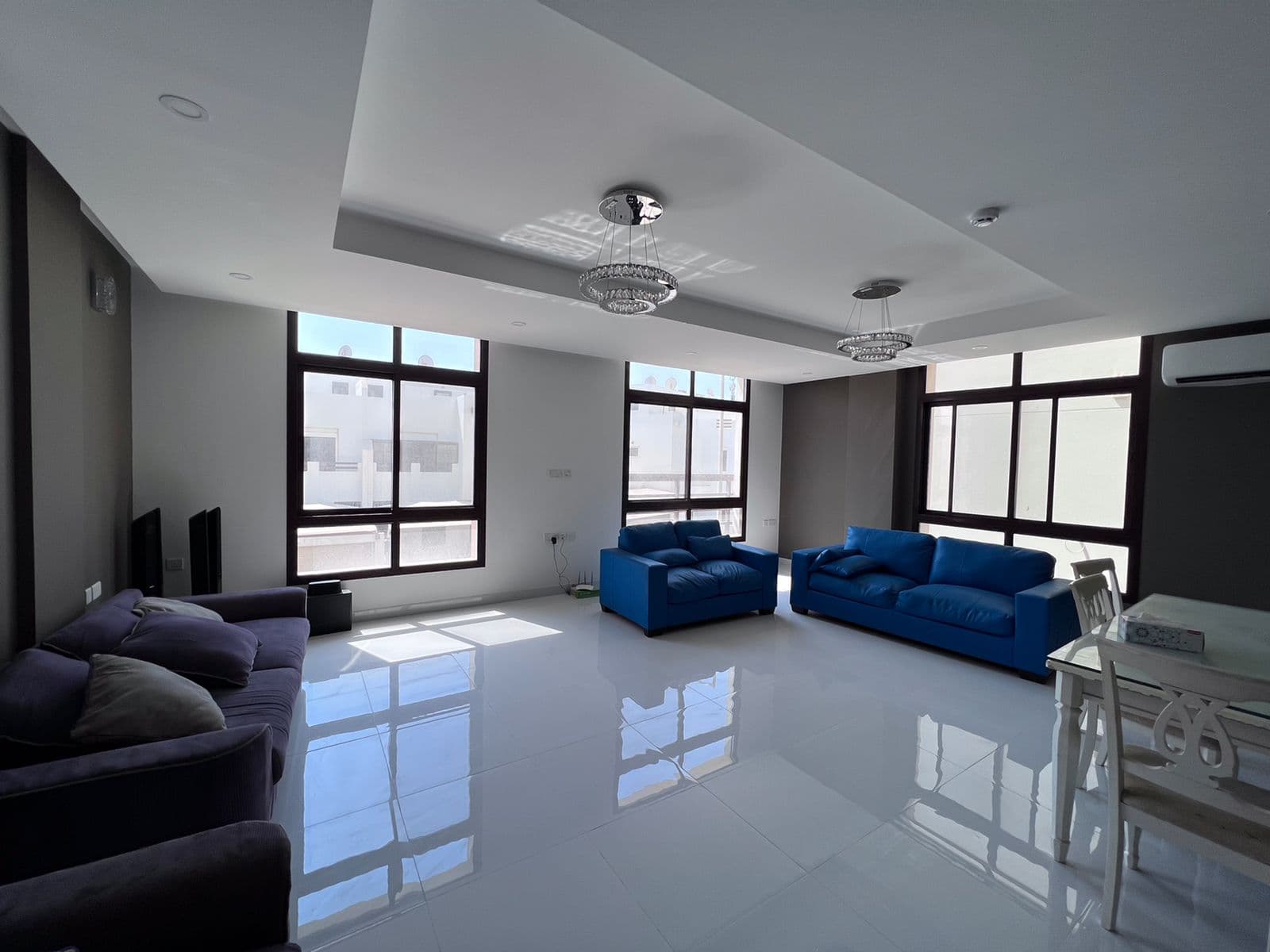 مبنى سكني من 5 طوابق - صورة 4